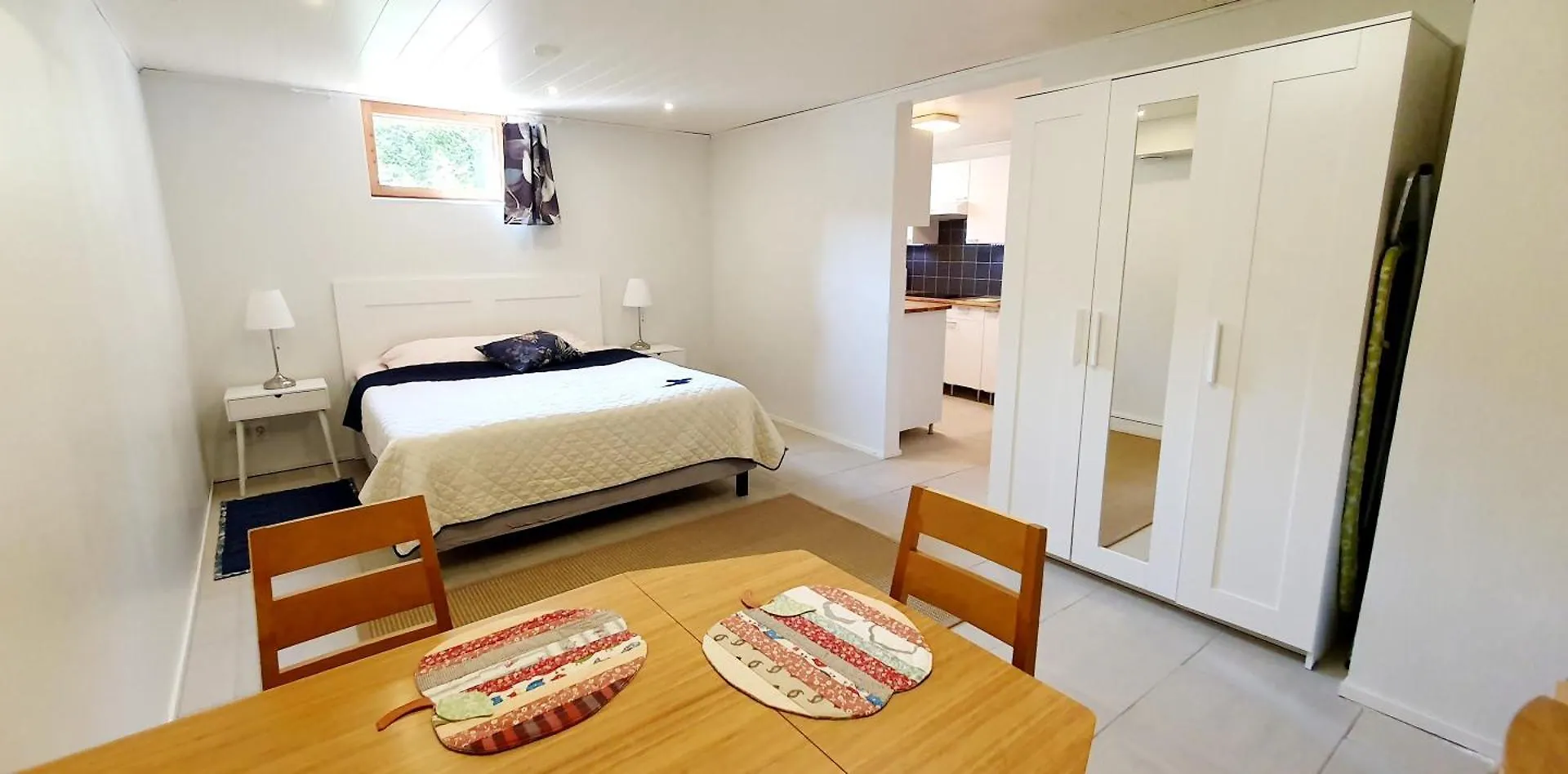 Apartment Two Room 54M2 Apt, Wifi, Free Parking, Terrace, Near Central Park Helsinki
